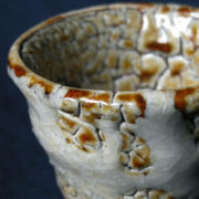 【ぐい呑み】艶岩壁　陶芸作品